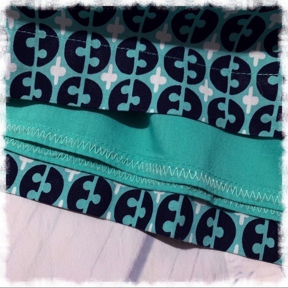 𝅺boden Teal, Navy and White Geometric Print Skirt - Picture 5 of 6